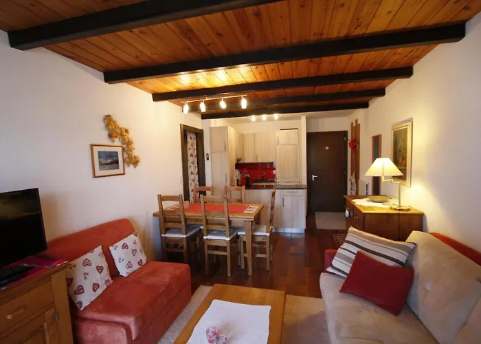 苏米诺住宅公寓 *